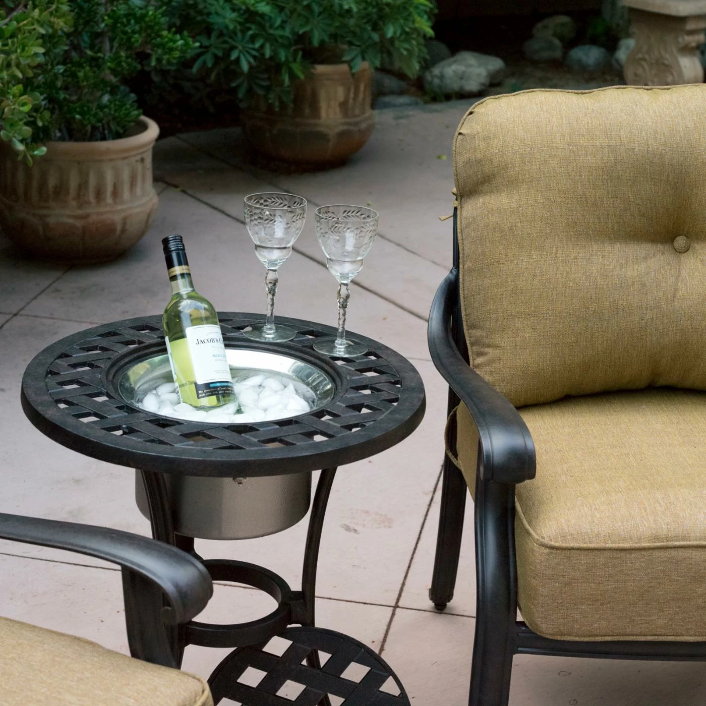 Budget โ๏ธ Aluminum Patio Sets Darlee Elizabeth 3 Piece Round Aluminum Patio Conversation Set With Ice Table ๐ - Image 4