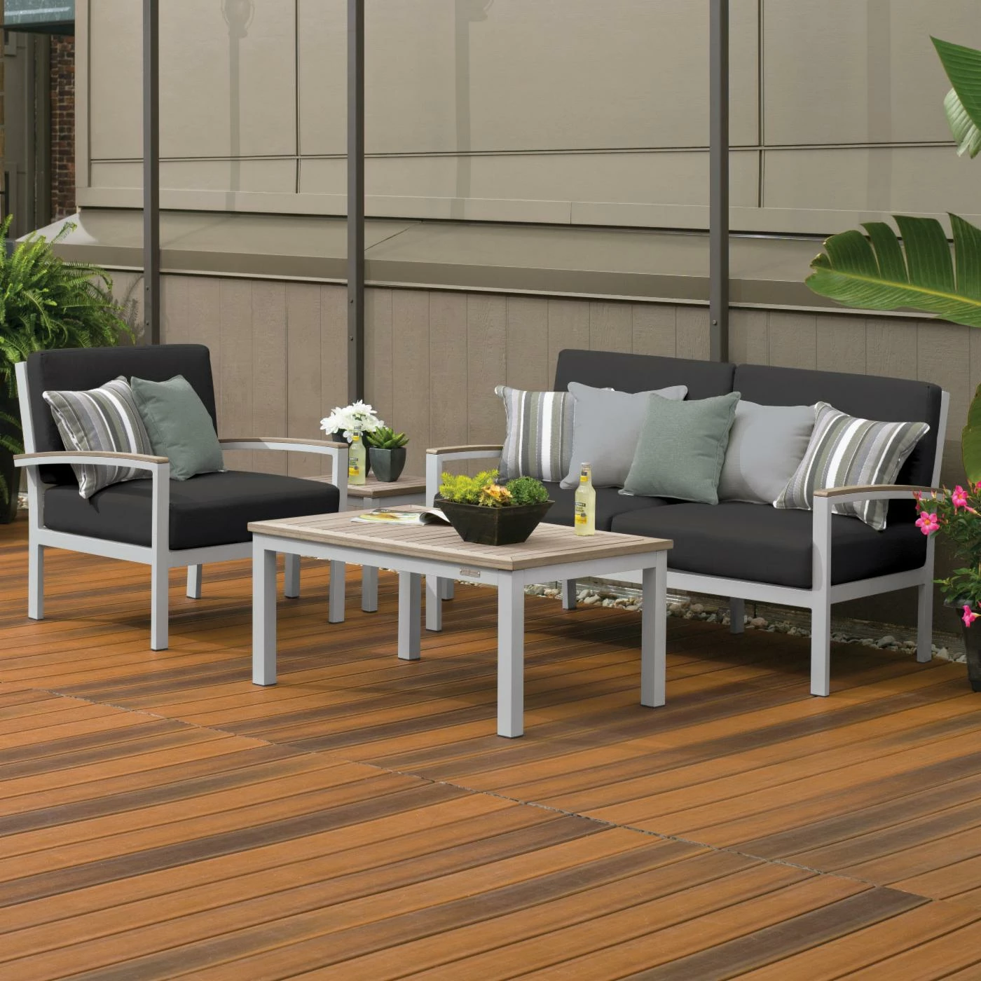 Best reviews of 🛒 Aluminum Patio Sets Oxford Garden Travira Tekwood And Aluminum 4 Piece Seat And Table Chat Set 🔥 - Image 6