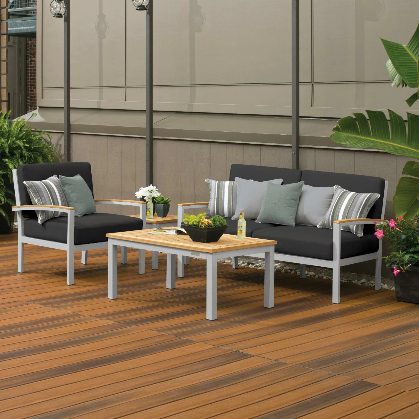 Best reviews of 🛒 Aluminum Patio Sets Oxford Garden Travira Tekwood And Aluminum 4 Piece Seat And Table Chat Set 🔥 - Image 5